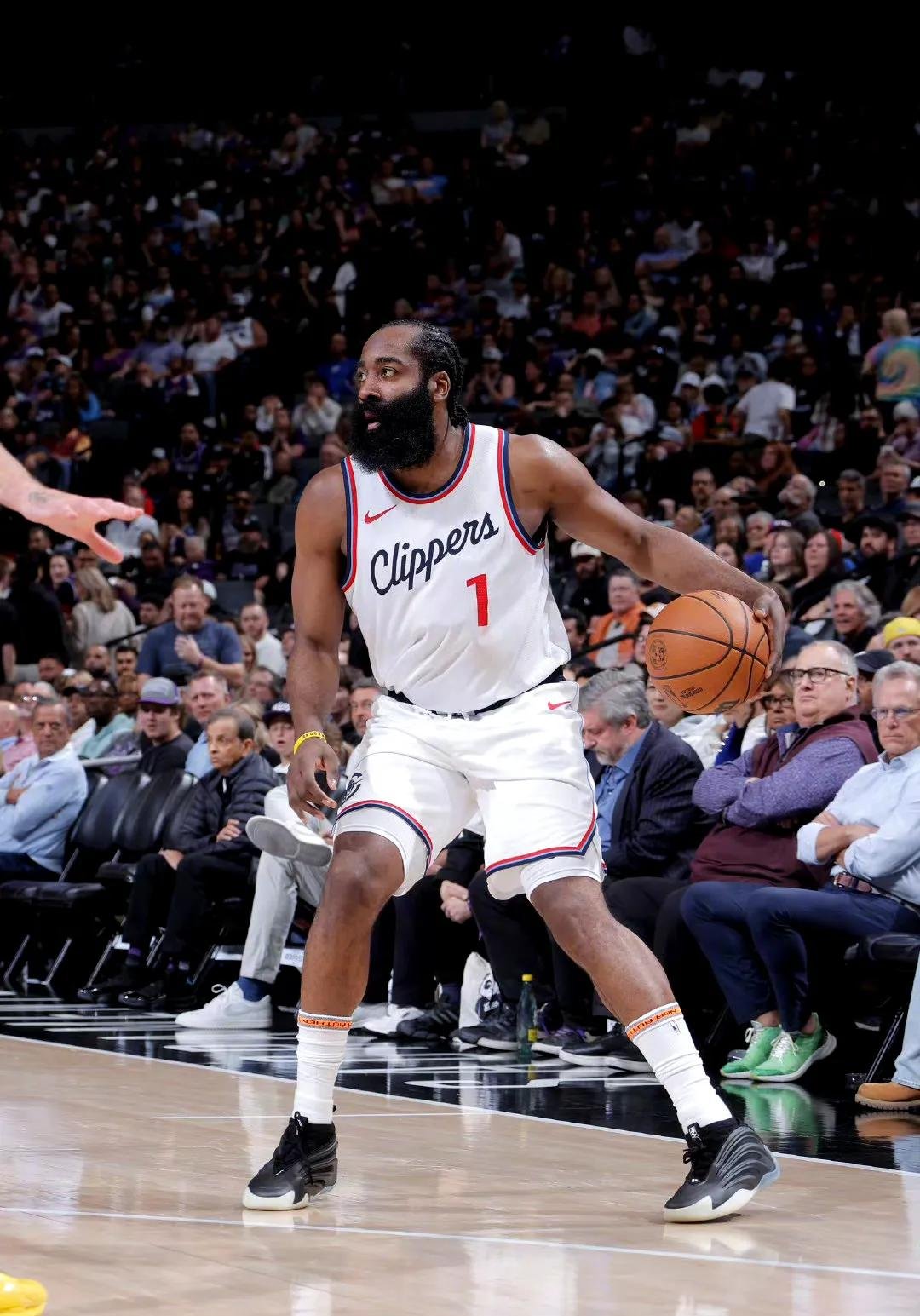 凯尔特人逆转雷霆,伦纳德状态火热 凯尔特人逆转雷霆,伦纳德状态火热