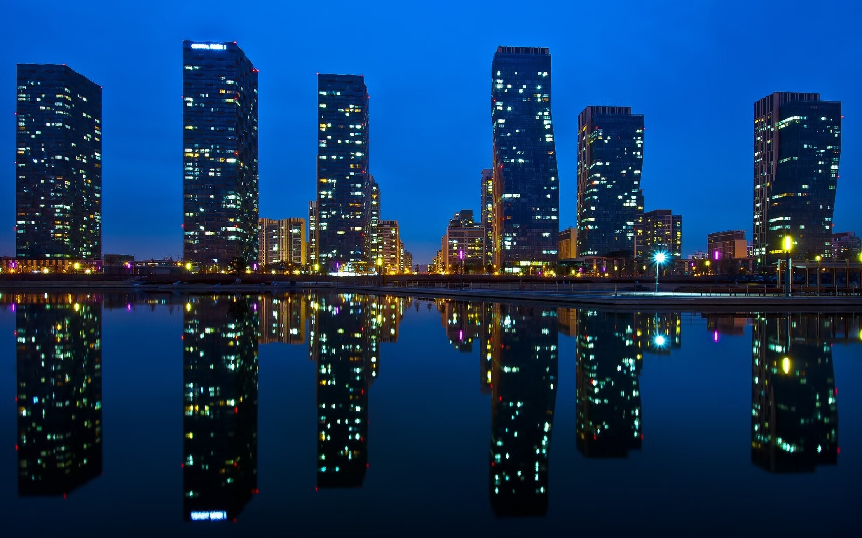 广厦队利拉德式关键爆发，一波流终结深圳队悬念